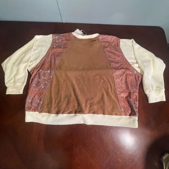 Davi & Dani womens Patchwork Velvet Sweatshirt M Beige Pink &‎ Cream Fleece - Picture 10 of 10